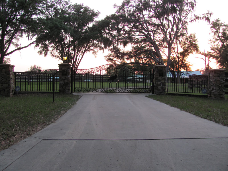 driveway gate entrance arched - ag0030