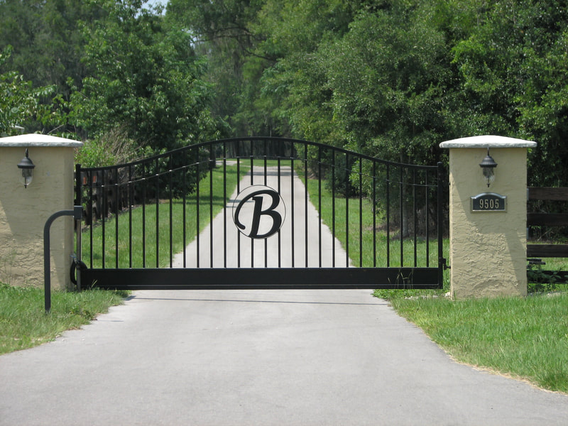 driveway gate entrance arched - ag0040